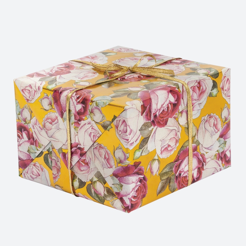 Cadeaupapier 70x200 cm - Rozen - Geel Cadeaupapier 70x200 cm - Rozen - Geel